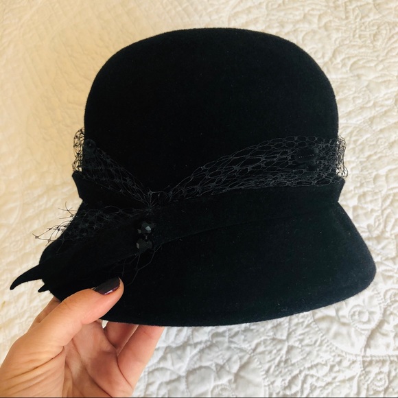 Mint condition vintage cloche gatsby hat